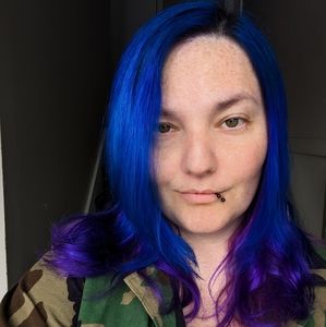 Meet your Posher, Kalicia